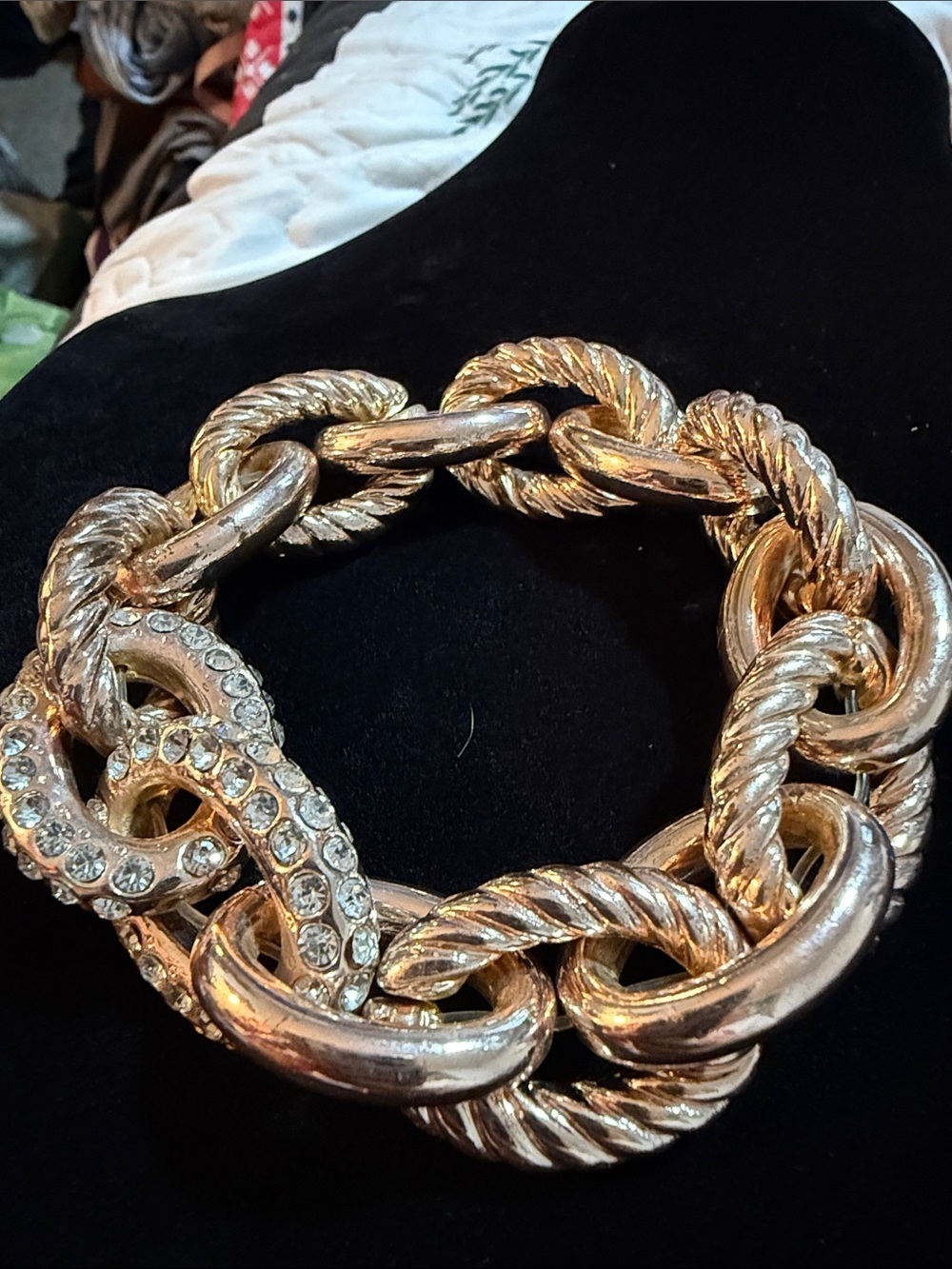 Womens Gold-Tone Chunky Link Bracelet with Crystal Accents small/medium wrist